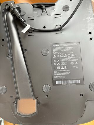 Aspirador iRobot Roomba Wi-Fi j7 vaciado automatic