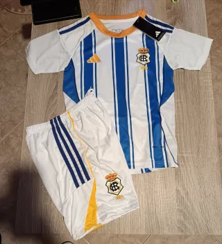 Equipación Recreativo Huelva Niño