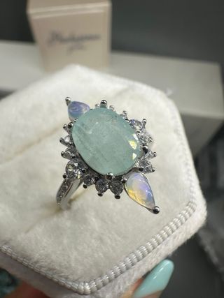 Anillo Turmalina Paraíba 1.57ct y Ópalos