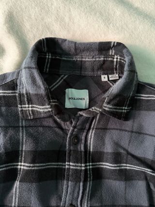 Camisa Jack Jones cuadros gris y negro Talla S