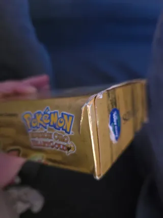 Caja de Pokémon Edición Oro Heartgold + Pokéwalker
