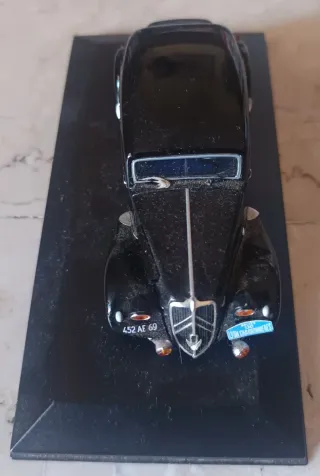 Citroen Traction 15 1954 1:43