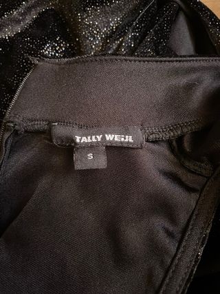 Mono corto negro brillante