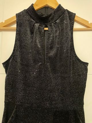 Mono corto negro brillante