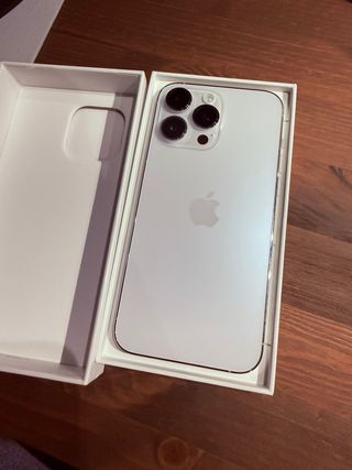 iPhone 14 Pro Max 256GB Plata - Batería 100%
