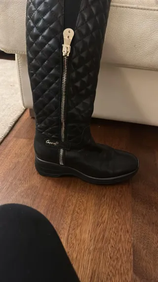 Stivali donna neri con zip