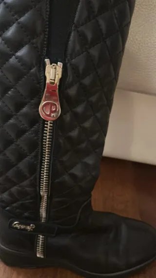 Stivali donna neri con zip