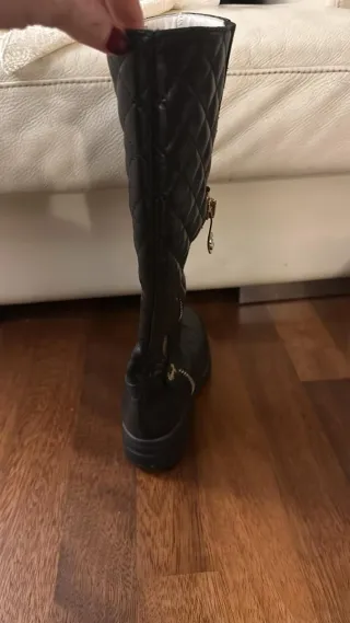 Stivali donna neri con zip