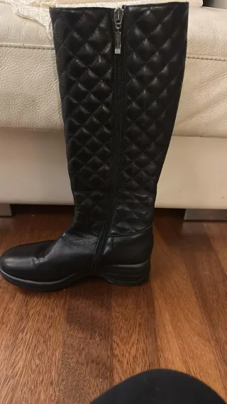 Stivali donna neri con zip