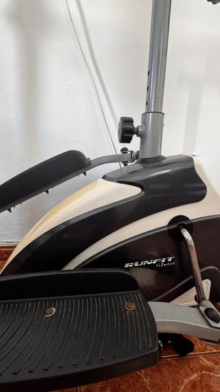 Elíptica con asiento RUNFIT