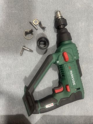 Taladro percutor Parkside + maletín