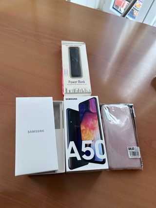 Samsung Galaxy A50 + Power Bank