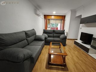 Piso en venta en Hospital - Parque sur en Albacete