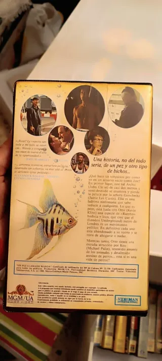 Película VHS Un Pez Llamado Wanda