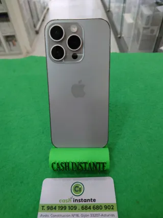 iPhone 15 Pro 256GB Argento 86% Batteria