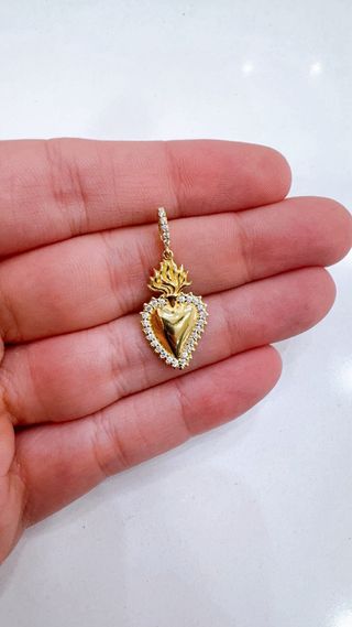 Ciondolo Cuore Sacro in oro giallo 18kt 750