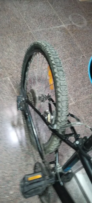 Bicicleta Btwin Montaña Azul 24 pulgadas