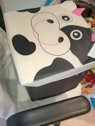 Caja de juguetes de animales