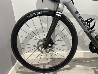 Bicicleta Trek Checkpoint SL Carbono