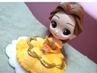 Figura Disney Q posket Characters Sugirly: Bella