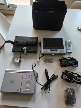 Pantallas DVD Coche DESIGNER VISION