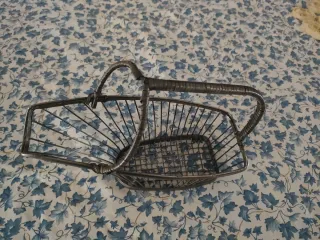 Porta bevande in peltro in metallo