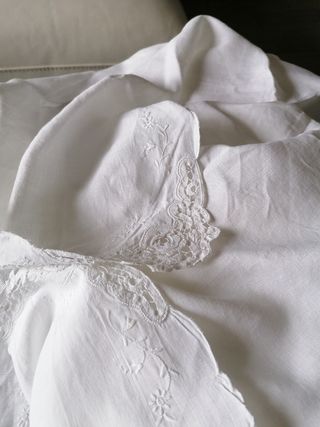 Lenzuola culla ricamato a mano