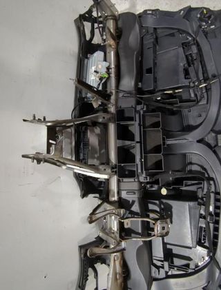 Salpicadero citroen 8231ft c4 grand picasso 150854