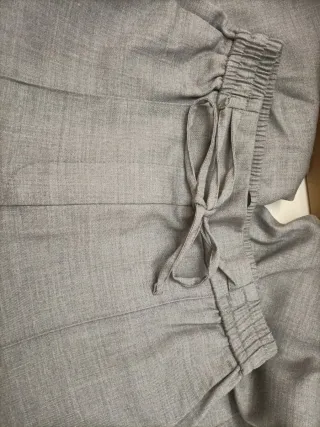 Pantalones grises de vestir