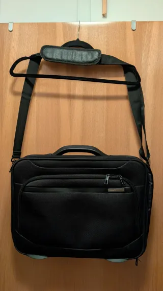 Maletín Samsonite Negro Medidas 44x32
