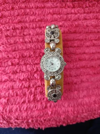 Reloj Boticelli Vintage con Detalles