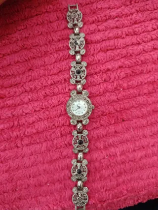 Reloj Boticelli Vintage con Detalles