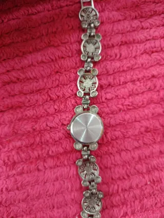 Reloj Boticelli Vintage con Detalles