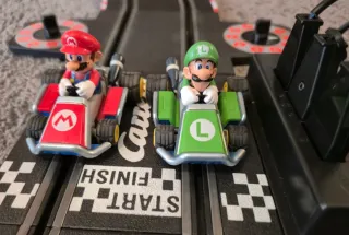 ¡¡SCALEXTRIC!! MARIOKART 7