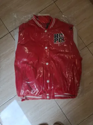 URGE Chaqueta Cantarana roja talla M