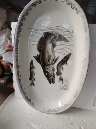 Piatto ovale da portata con pesci