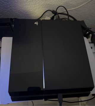 PS4 (PlayStation 4) Negra 10.50