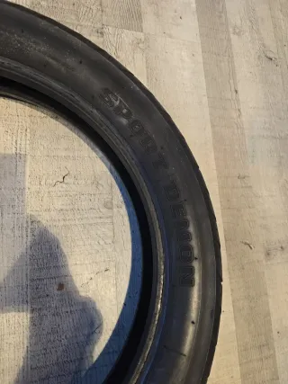 Neumático 110/98-18 61H pirelli usado