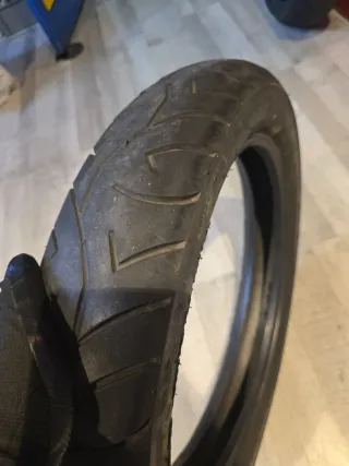 Neumático 110/98-18 61H pirelli usado