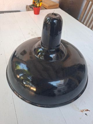 ANTIGUA TULIPA PANTALLA ESMALTADA INDUSTRIAL