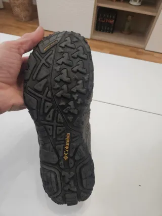 Zapatillas Columbia Montaña Beige/Gris