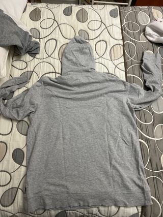Sudadera Gris con Logo SONS
