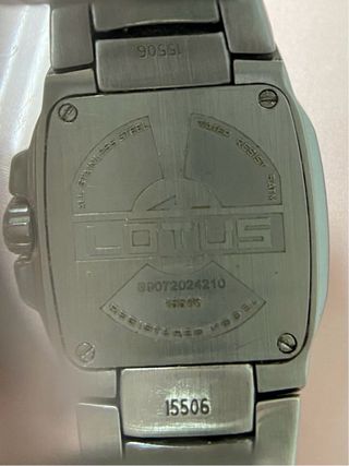 Reloj Lotus Rosa y Plateado