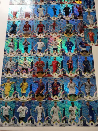 Lote de cartas FIFA 365