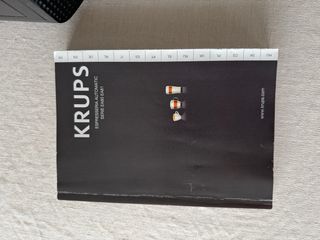 Cafetera Krups EA8108 Roma