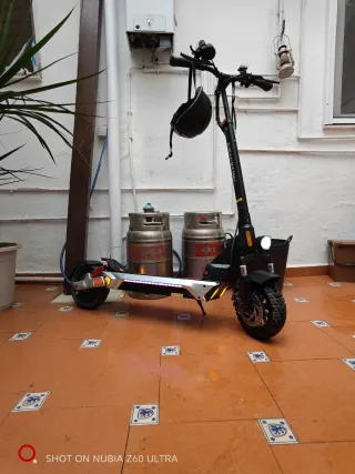 Kukirin M4 Max 65km/h Patinete Eléctrico