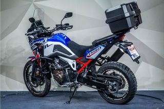 HONDA AFRICA TWIN 1100 IVA DEDUCIBLE * ESCAPE TERMIGNONI * REESTENO * TOPCASE ORIGINAL *
