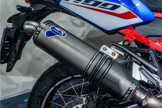 HONDA AFRICA TWIN 1100 IVA DEDUCIBLE * ESCAPE TERMIGNONI * REESTENO * TOPCASE ORIGINAL *