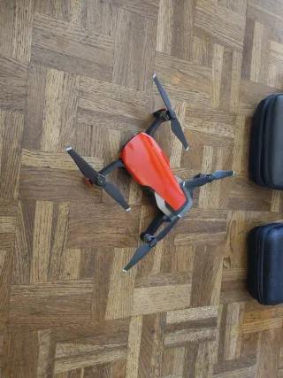 Dji Mavic Air Rojo y Blanco