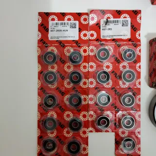 Lote de rodamientos FAG